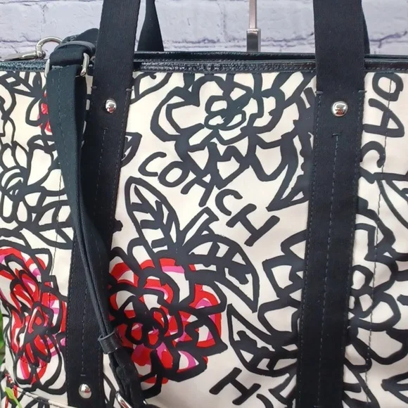 Coach Poppy Flower Graffiti Large Tote - Picture 2 of 15